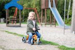 TopTrike Little Driver kleines Vierrad mit Abmessungen für Kinder ab 12 Monaten (Zoom)